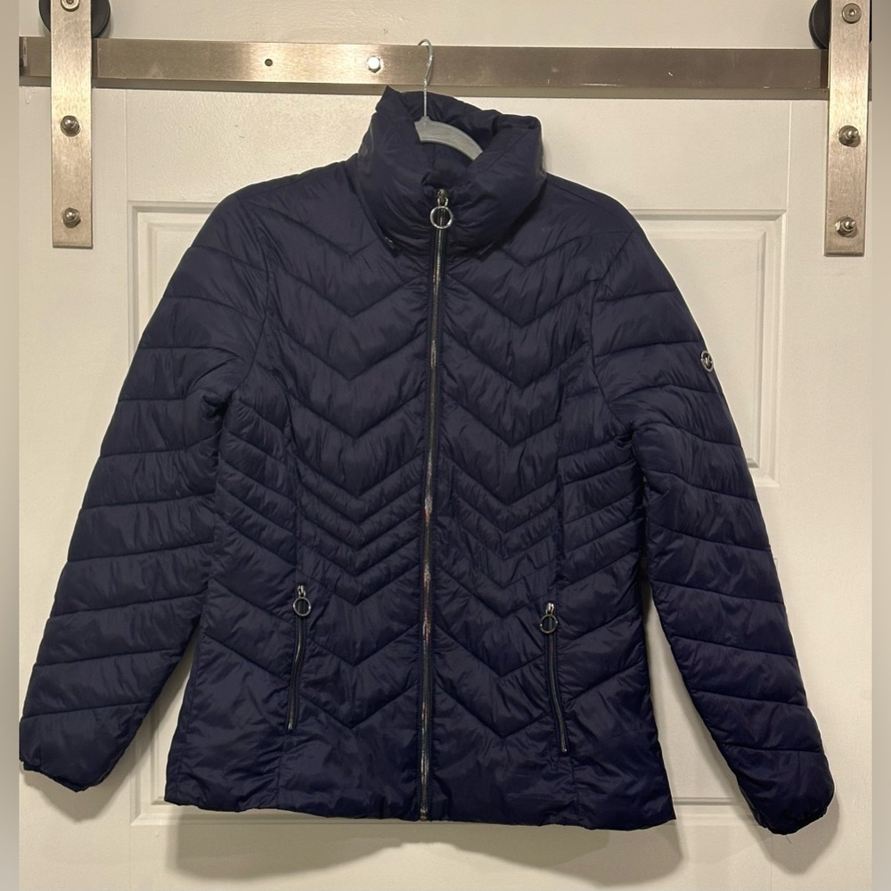 Michael Kors Quilted Chevron Wind Breaker, Navy Blue, Medium.
